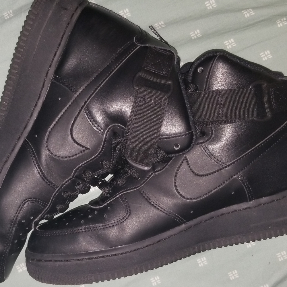 Nike Black Air Force